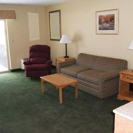 Holiday Inn Express Munising-Lakeview Hotel By Ihg Экстерьер фото