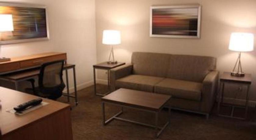 Holiday Inn Express Munising-Lakeview Hotel By Ihg Экстерьер фото