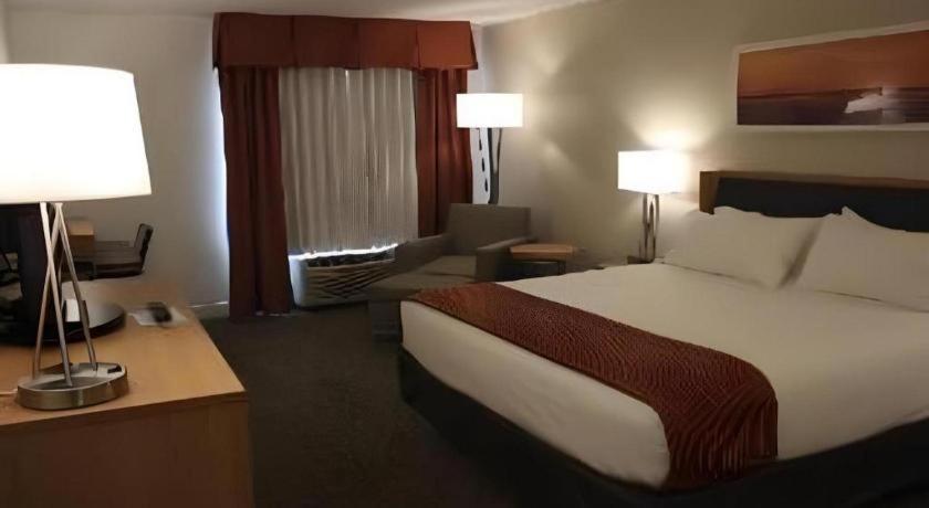 Holiday Inn Express Munising-Lakeview Hotel By Ihg Экстерьер фото