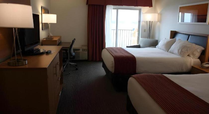 Holiday Inn Express Munising-Lakeview Hotel By Ihg Экстерьер фото